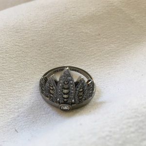 Henri Bendel Luxe Tribal Feather Ring Size 6.5